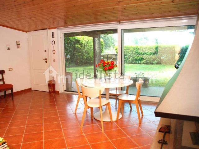 Case e ville in vendita di 67 m² in Strada Provinciale Cassia Cimina