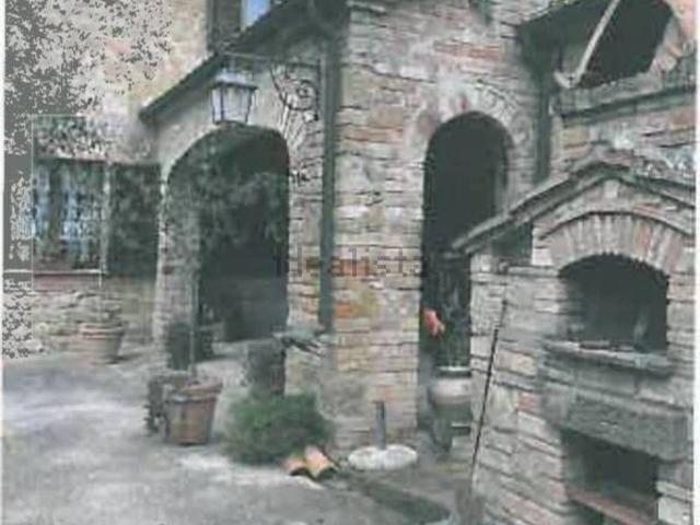 Case e ville in vendita di 641 m² in Località Podere Casalpiano