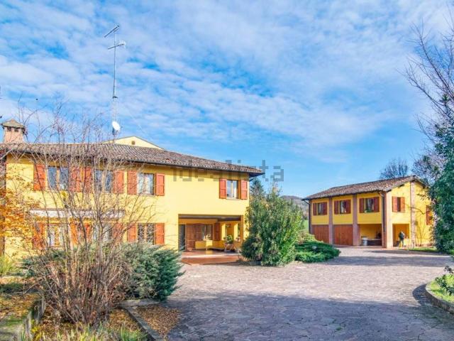 Case e ville in vendita di 644 m²