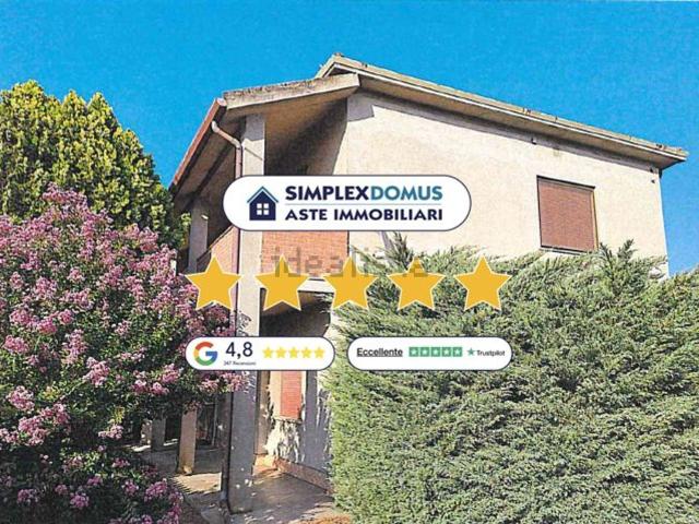 Case e ville in vendita di 64 m² in Via Collegio