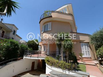 Case e ville in vendita di 650 m² in Traversa nola