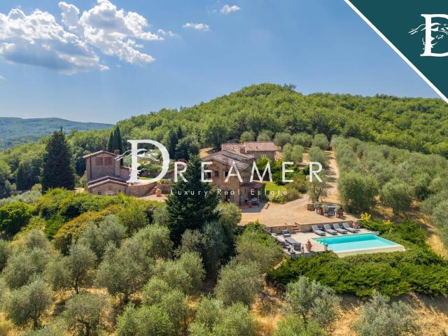 Case e ville in vendita di 650 m² in Via Grevigiana, 37