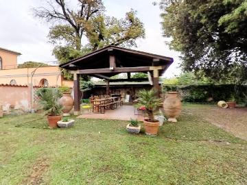 Navacchio, Lucca Toscana, Toscana - Giardino