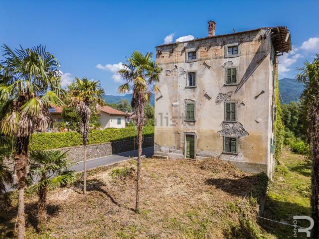 Case e ville in vendita di 650 m² in Strada provinciale 72 del Passo delle Radici
