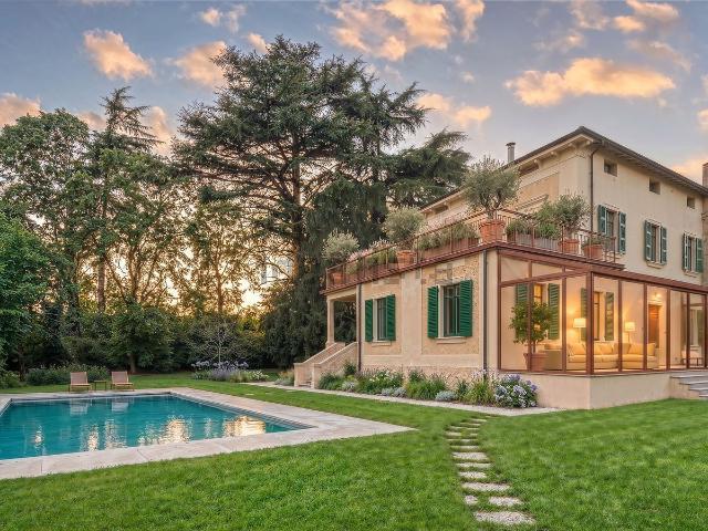 Case e ville in vendita di 655 m² in Strada Schioppe, 2