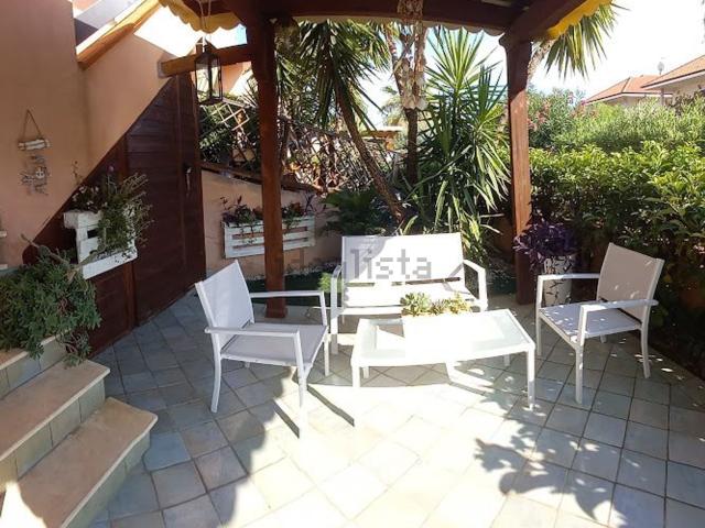 Case e ville in vendita di 65 m² in Via delle Begonie
