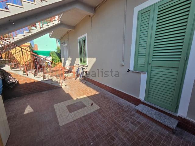 Case e ville in vendita di 65 m² in Via Giovanni Caboto, 57016