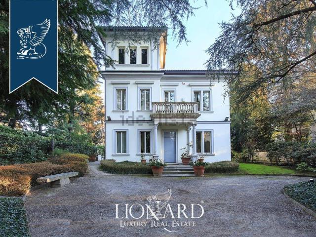 Case e ville in vendita di 660 m²