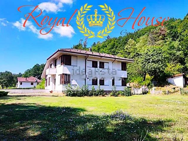 Case e ville in vendita di 660 m² in Via Valle Gargassa, 26