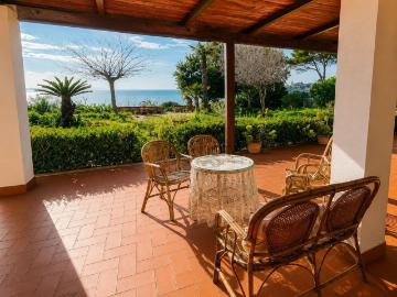 Case e ville in vendita di 669 m² in Via del Pesce Ago