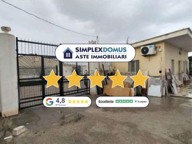 Case e ville in vendita di 66 m² in Via Napoli
