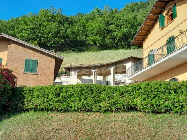 Case e ville in vendita di 680 m² in Strada vicinale di Bagnara