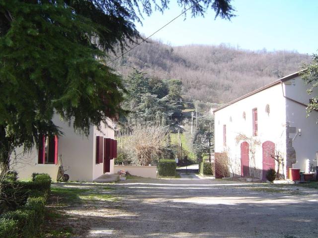 Case e ville in vendita di 685 m² in Via Pianzio, 60