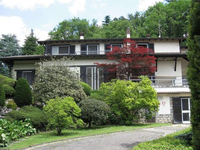 Case e ville in vendita di 700 m²