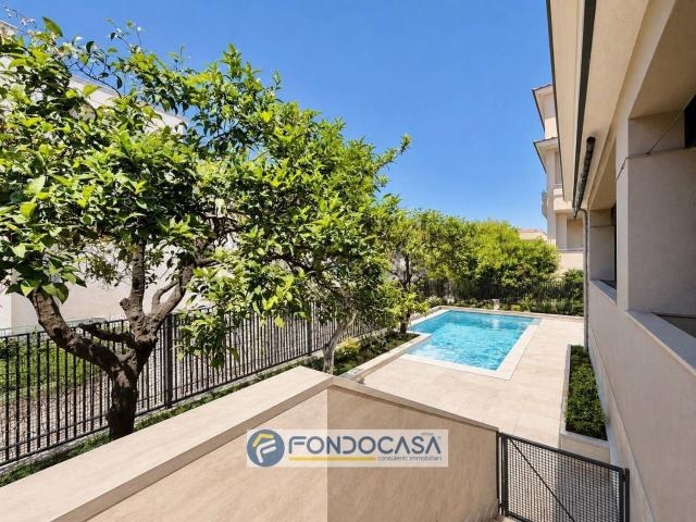 Case e ville in vendita di 700 m² in Via delle Orchidee