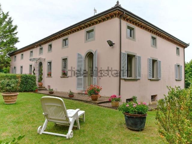 Case e ville in vendita di 700 m² in Via Sant&apos Antonio, 25