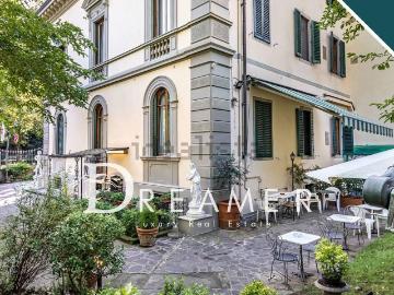 Casa in vendita a San Frediano Firenze - Giardino