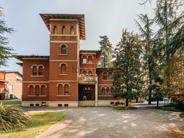 Case e ville in vendita di 709 m² in Via per Spilamberto