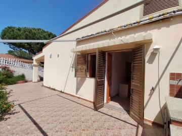 Case e ville in vendita di 70 m² in Contrada Firriato, 10