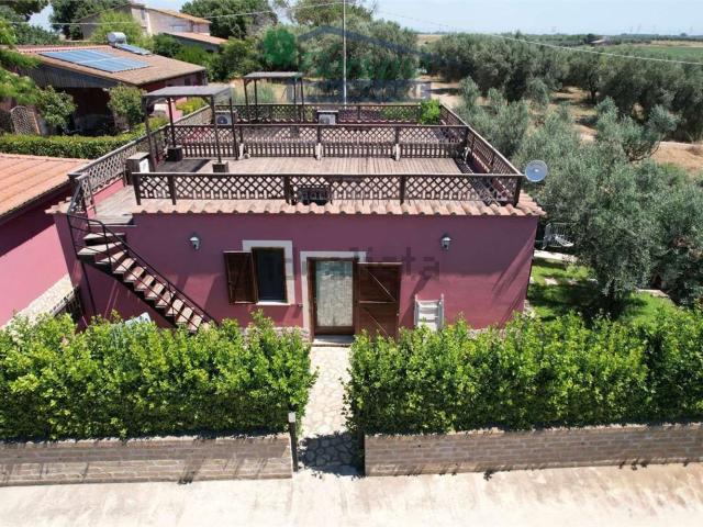 Case e ville in vendita di 70 m² in Strada del Tirreno