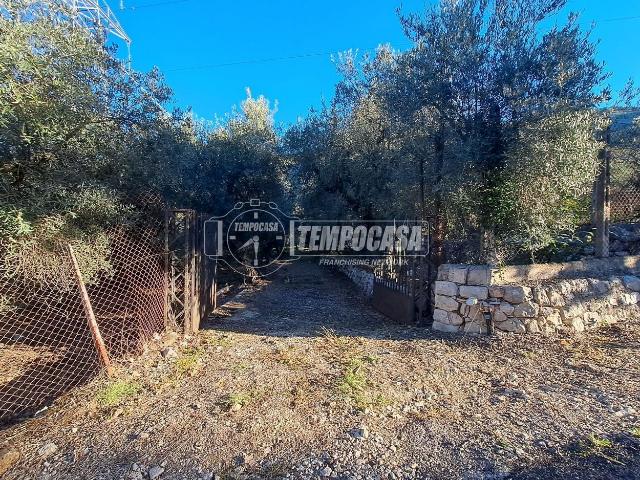 Case e ville in vendita di 70 m² in Via Valle Fontana