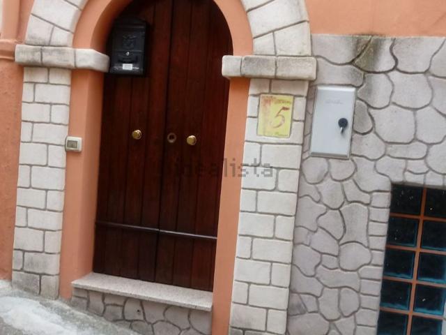 Case e ville in vendita di 70 m² in Via Pinnaró