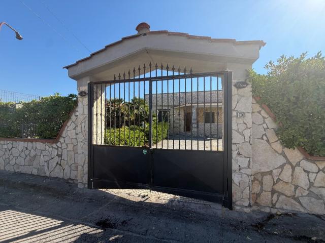 Case e ville in vendita di 70 m² in Viale Arnolfo di Cambio, 47