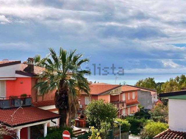 Case e ville in vendita di 70 m² in Viale Raffaello