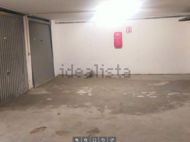 Case e ville in vendita di 713 m² in Via Guglielmo Marconi