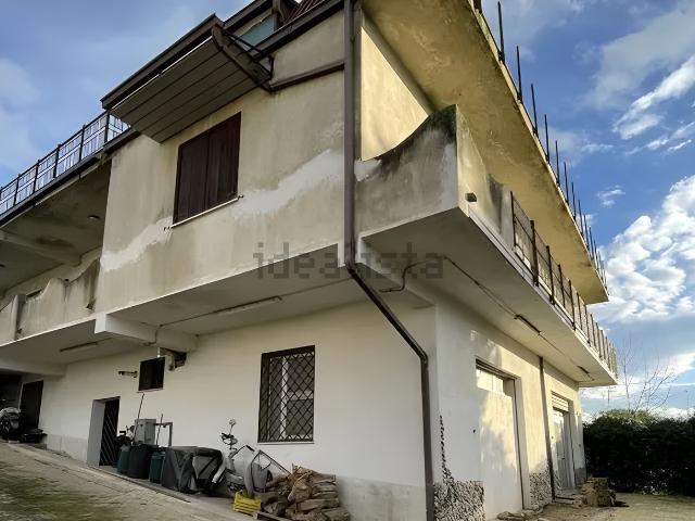 Case e ville in vendita di 714 m² in Viale della Libertà