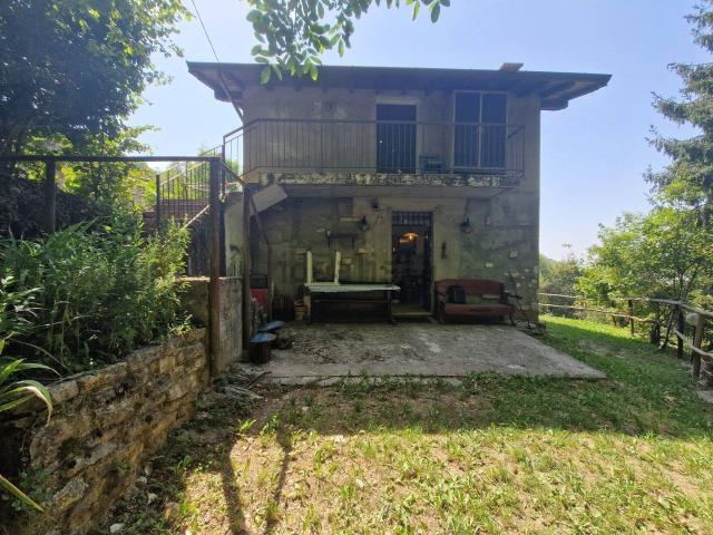 Case e ville in vendita di 71 m² in Via Morgiolo