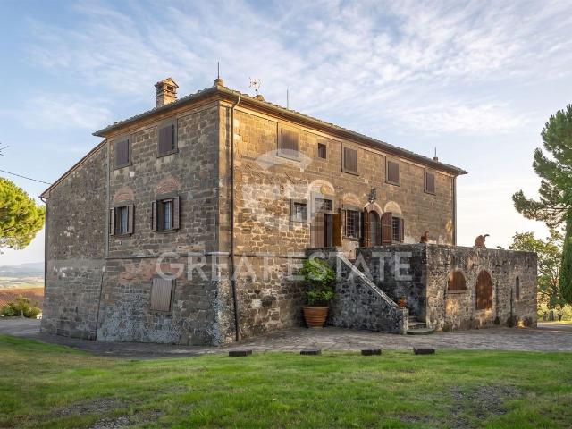 Case e ville in vendita di 724 m² in Viale Roma