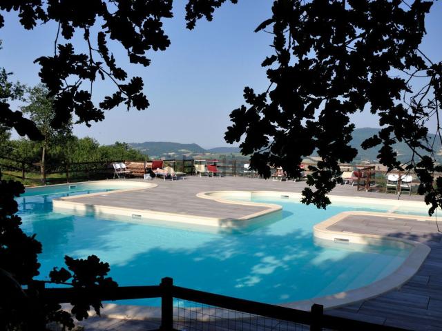Case e ville in vendita di 727 m² in Località Bosco Rotondo