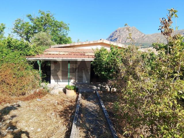 Case e ville in vendita di 72 m² in Via Mortilli