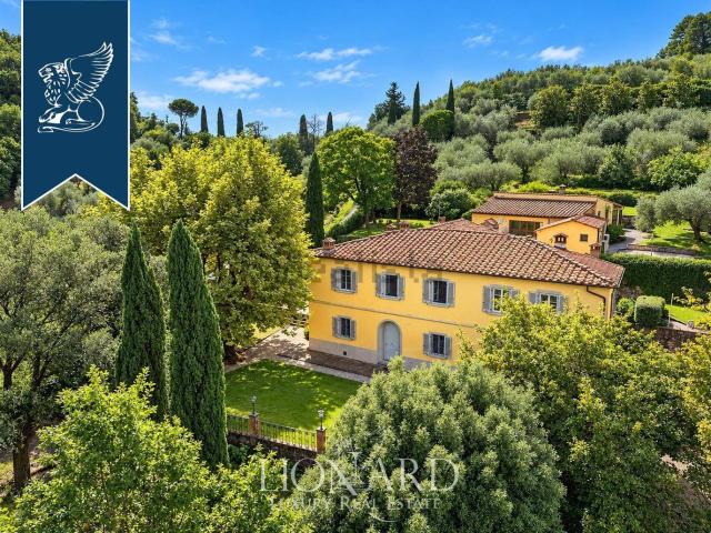 Case e ville in vendita di 730 m²
