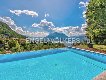 Case e ville in vendita di 750 m²