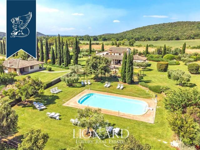 Case e ville in vendita di 750 m²