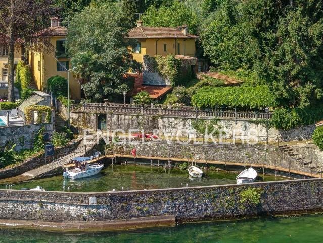 Case e ville in vendita di 750 m²