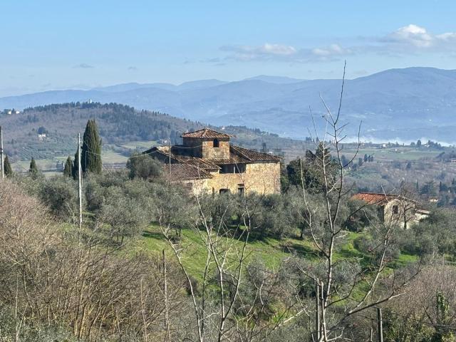 Case e ville in vendita di 750 m² in Via di Bisticci, 1