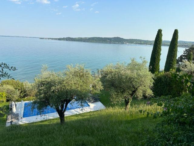 Case e ville in vendita di 750 m² in Via San Cassiano