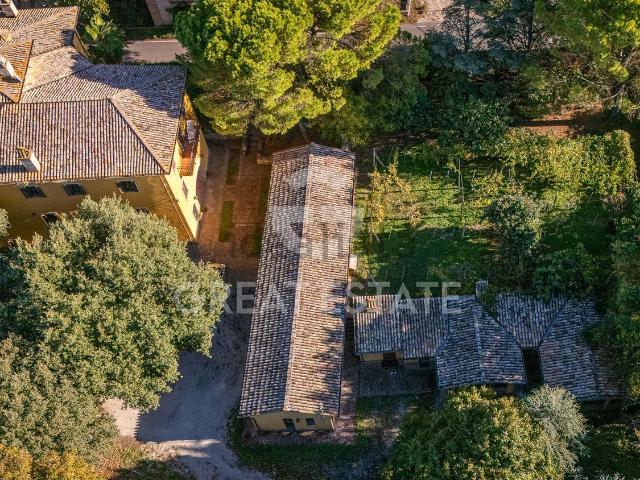 Case e ville in vendita di 754 m² in Via Tombetta