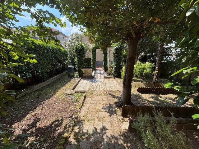 Case e ville in vendita di 75 m² in Via Niccolò Machiavelli, 3
