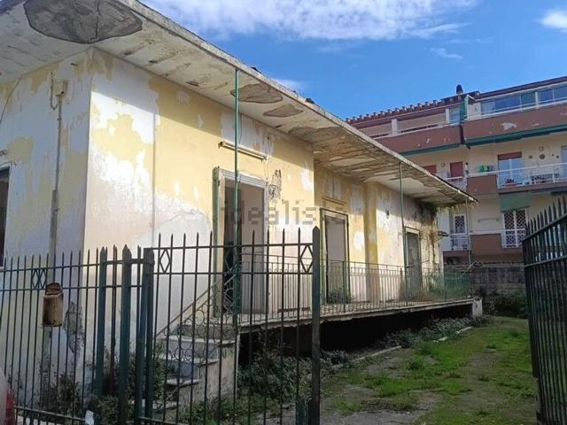 Case e ville in vendita di 75 m² in Via Pellegrino Capitano