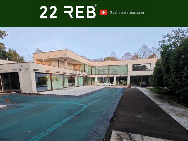 Case e ville in vendita di 762 m² in Via Dante
