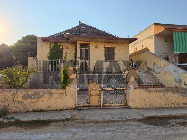 Case e ville in vendita di 76 m² in Via Psaumida, 5