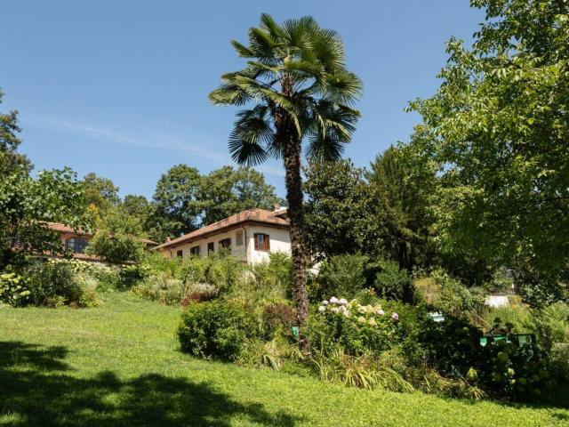 Case e ville in vendita di 776 m² in Strada Alta di Mongreno, 47