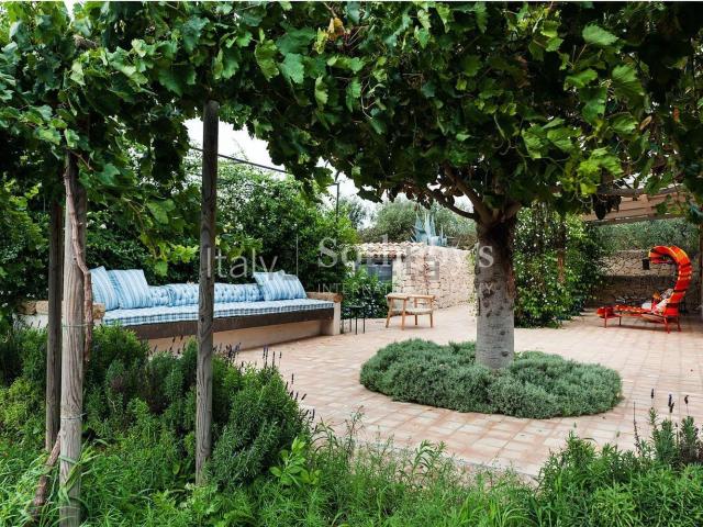 Case e ville in vendita di 83 m² in Strada Senza Nome