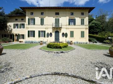 Case e ville in vendita di 800 m²