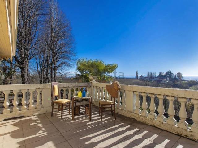 Case e ville in vendita di 800 m²