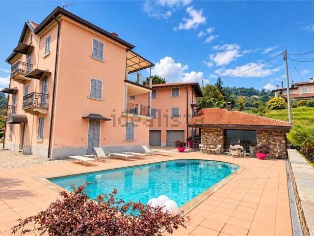 Case e ville in vendita di 800 m² in Via Marconi